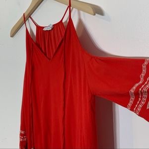 EUC Lush Cold Shoulder Strappy Boho Sleeve‎ Dress